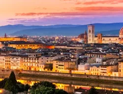 E-Bike Night Tour from Piazzale Michelangelo: Small Group